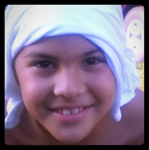 Meet your Posher, Samina - Picture 1 of 3